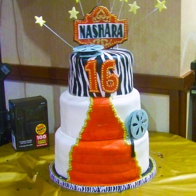 Hollywood Sweet 16 Hollywood Sweet 16