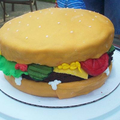 Cheeseburger Cake