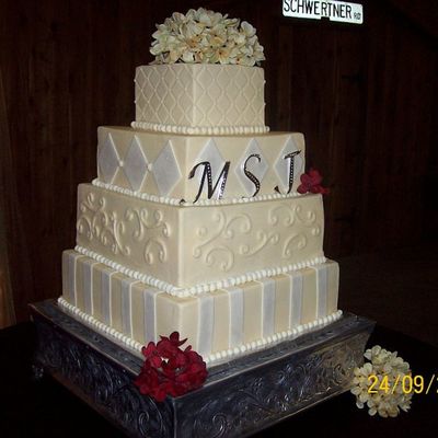 Ivory Wedding Cake Ivory Wedding Cake