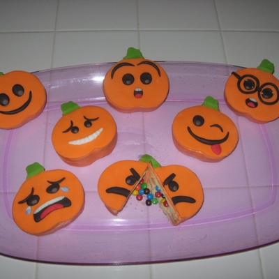 Filled Pumpkin Cookies Filled Pumpkin Cookies