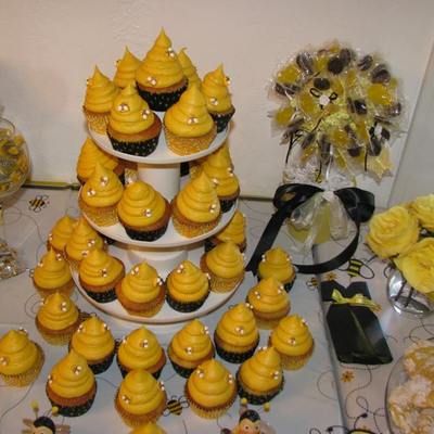 Bee Hive Cupcakes Bee Hive Cupcakes