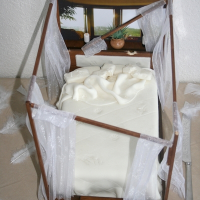 Breaking Dawn Honeymoon Cake Breaking Dawn Honeymoon Cake