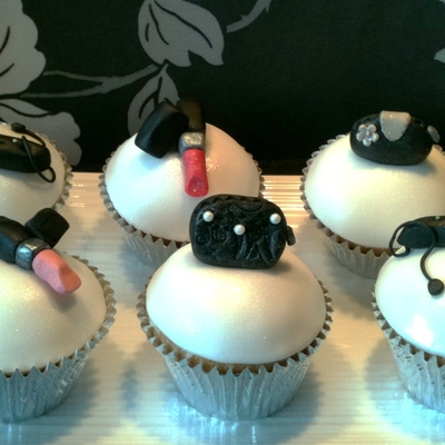 Girly Cupcakes on Cake Central
