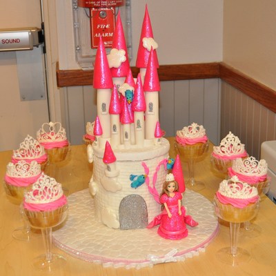 Princess Castle Cake And Tiara Topped Cupcakes! Princess Castle Cake And Tiara Topped Cupcakes!