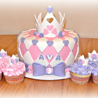 Little Girls Princess Birthday Gumpaste Crown Toppers All Handcut Fondant Decorations Little Girls Princess Birthday Gumpaste Crown Toppers All Handcut Fondant Decorations