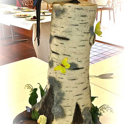 Showpiece I Made For My Debut As A New Member Of Culinary Team Finland This Was Over 2 Feet Tall The Birch Stump And Magpie Were Made Fr Showpiece I Made For My Debut As A New Member Of Culinary Team Finland This Was Over 2 Feet Tall The Birch Stump And Magpie Were Made Fr