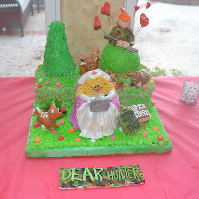 "dear Hunters" Bachelorette Cake "dear Hunters" Bachelorette Cake
