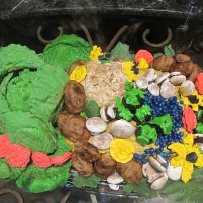 Anns Birthday Cake A Few Years Ago 4 Flavors Of Cake In The Lettuce Cauliflower And Potatoesall On Top Of A Sheet Carrot Cake Wit Anns Birthday Cake A Few Years Ago 4 Flavors Of Cake In The Lettuce Cauliflower And Potatoesall On Top Of A Sheet Carrot Cake Wit