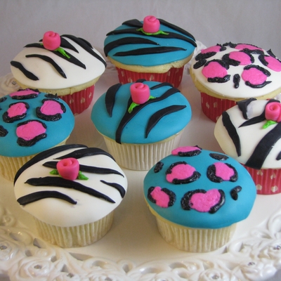 Zebra And Leopard Cuppies! Zebra And Leopard Cuppies!