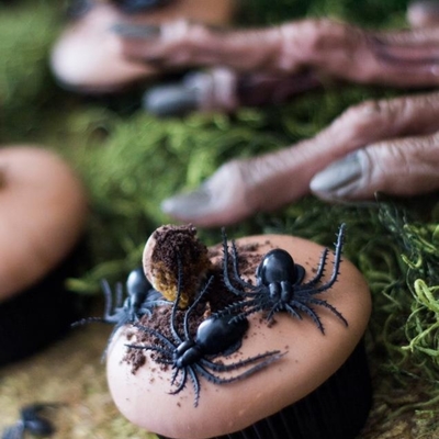 Creepy Halloween Spider Cupcake Creepy Halloween Spider Cupcake