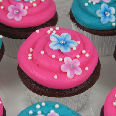 Teal And Hot Pink Wedding Cupcakes! Teal And Hot Pink Wedding Cupcakes!