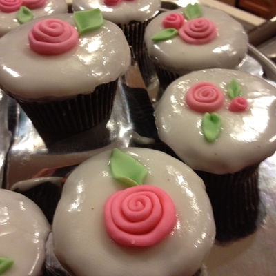 Ribbon Rose Cupcake