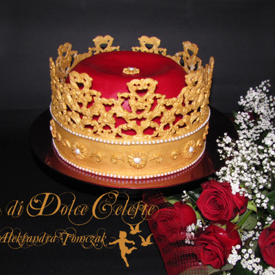 Crown Cake