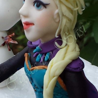 Frozen : Princess Elsa And Olaf Frozen : Princess Elsa And Olaf