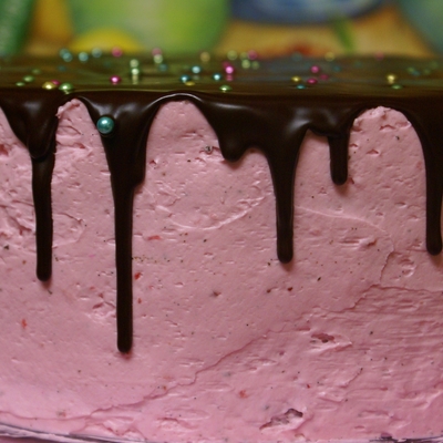 Chocolate Layer Cake With Strawberry Meringue Bc Chocolate Layer Cake With Strawberry Meringue Bc