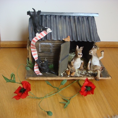 Donkey Shed Made From Sugarpaste. Donkey Shed Made From Sugarpaste.
