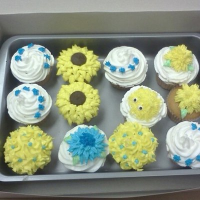 First Batch Of Cupcakes In My Wilton Cake Decorating Course on Cake Central