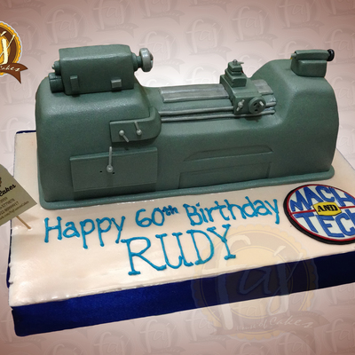 The Machinist Just Turned 60 So We Created This Lathe Machine For His Birthday 3Dcakes Themecakes Prettycakes Celebrationcakes Cakesil The Machinist Just Turned 60 So We Created This Lathe Machine For His Birthday 3Dcakes Themecakes Prettycakes Celebrationcakes Cakesil