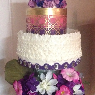 Purple Fuschia White Amp Gold Color Schemes This Happens To Be My First Wedding Cake I Tried A Lot Of New Techniques For Me At Least Purple Fuschia White Amp Gold Color Schemes This Happens To Be My First Wedding Cake I Tried A Lot Of New Techniques For Me At Least