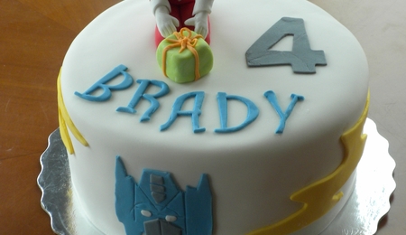 Power Rangers Cake - CakeCentral.com