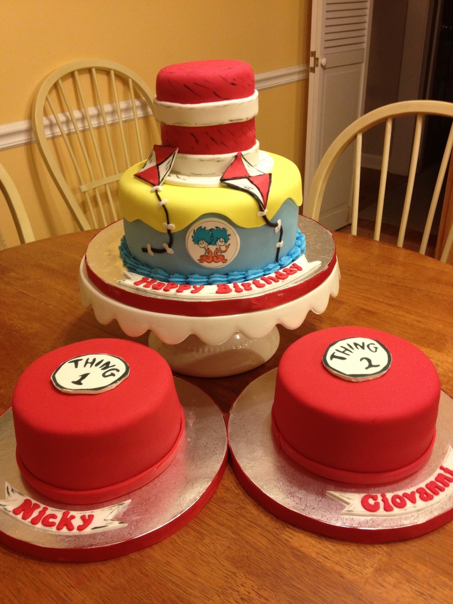 Cat In The Hat Cake - CakeCentral.com