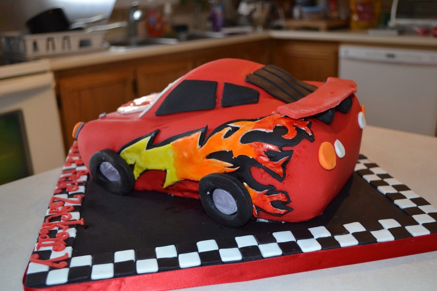 Lightning Mcqueen - CakeCentral.com