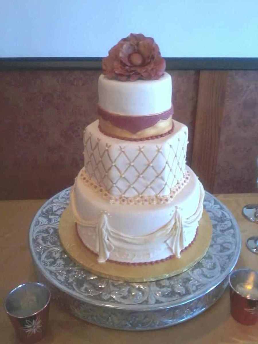 Drapes, Quilted Pattern And Giant Flower on Cake Central Drapes, Quilted Pattern And Giant Flower on Cake Central