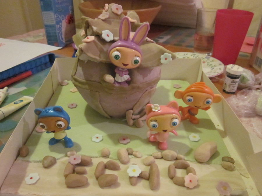 Waybuloo Cake - Lau Lau's House on Cake Central Waybuloo Cake - Lau Lau's House on Cake Central