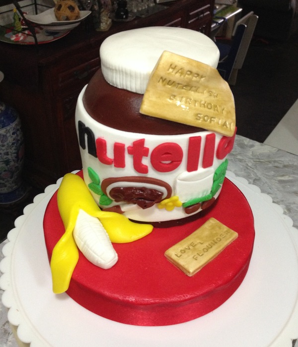 Nutella Cake Decorating Photos