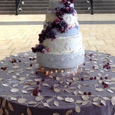 Wine And Roses Wedding Cake By Queen Anne's Lace Cakes Wine And Roses Wedding Cake By Queen Anne's Lace Cakes