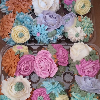 Buttercream Flower Cupcakes on Cake Central