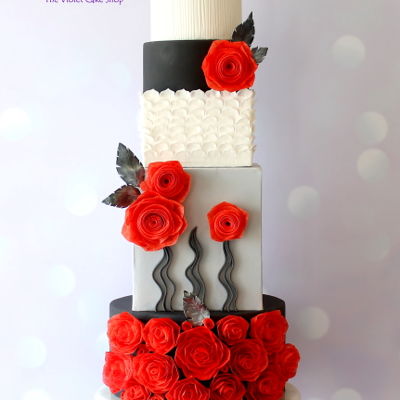 Zuhair Murad Fashion-Inspired Cake Zuhair Murad Fashion-Inspired Cake