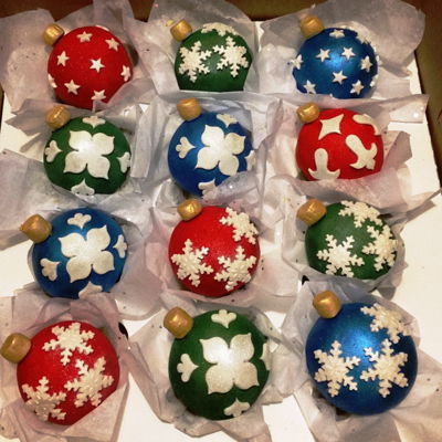 Christmas Ornament Cupcakes 2016 Christmas Ornament Cupcakes 2016
