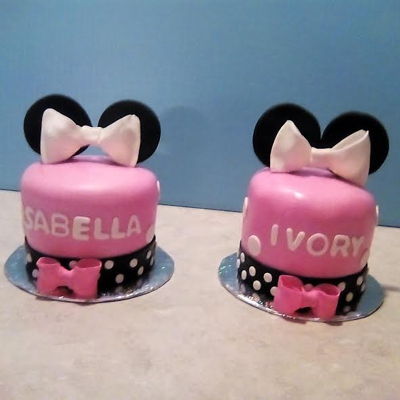 Twin Cakes Twin Cakes