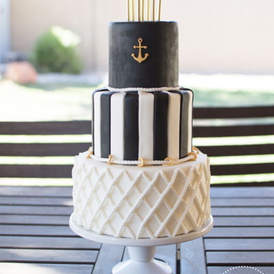 Black And White Nautical I am excited about this cake for a few of reasons. I have not done many cakes for awhile and I was finally inspired to get off my lazy tush...