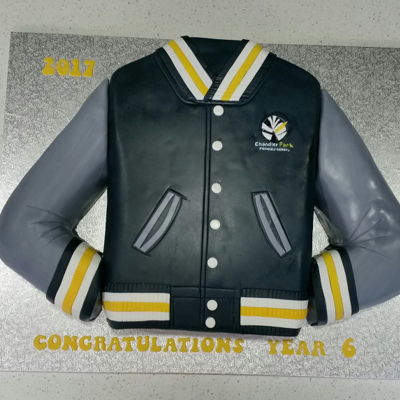 Year 6 Graduation Cake - School Jumper Year 6 Graduation Cake - School Jumper