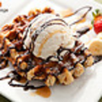 Cake Decorator Waffle-Lady