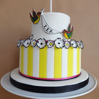 Cake Decorator Julia Hardy