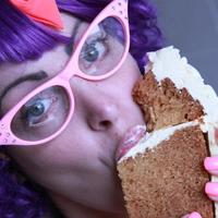 Cake Decorator Ginzy