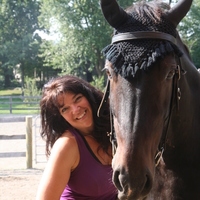 Cake Decorator Chic-Sweets