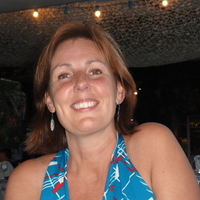 Cake Decorator cathel