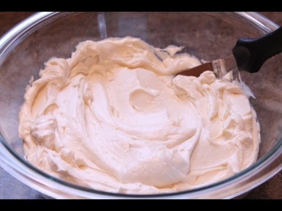Swiss Meringue Buttercream Recipe Smbc Cakecentral Swiss Meringue Buttercream Recipe Smbc Cakecentral