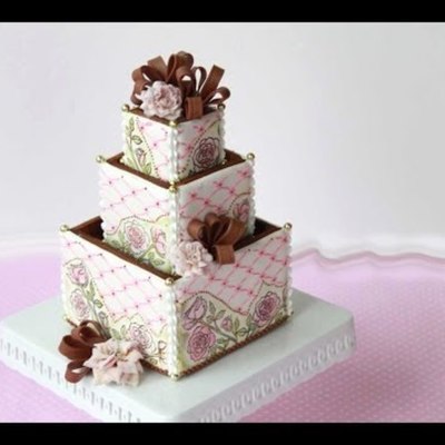 3-D Cookie Boxes on Cake Central