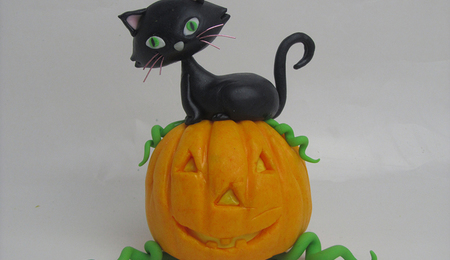 Halloween Cat Figure