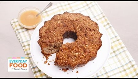 Apple-Sour Cream Coffee Cake