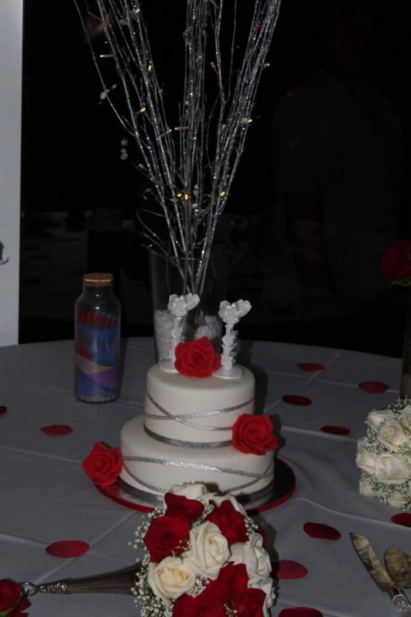 My First Traditional Wedding Cake
