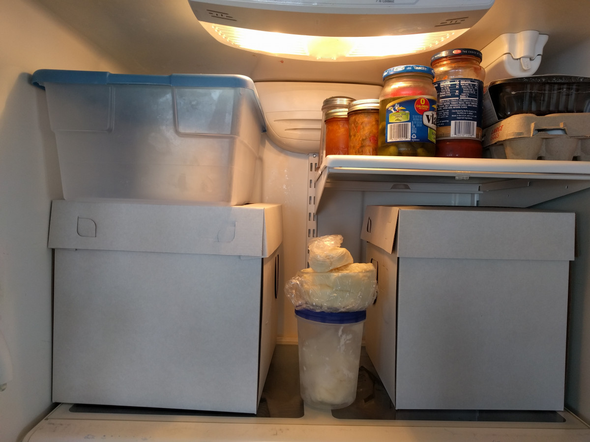 Storing Tiered Cakes...please Help