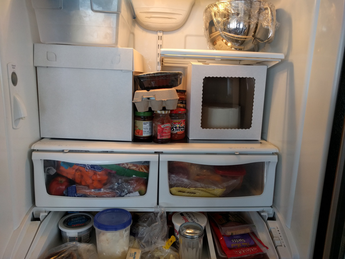 Storing Tiered Cakes...please Help