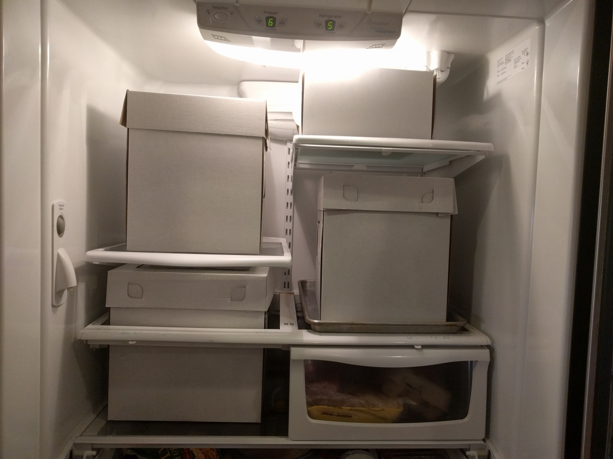 Storing Tiered Cakes...please Help