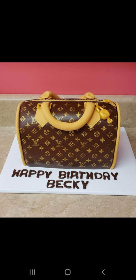 In Search Of Purse Template For Shaping The Actual Cake